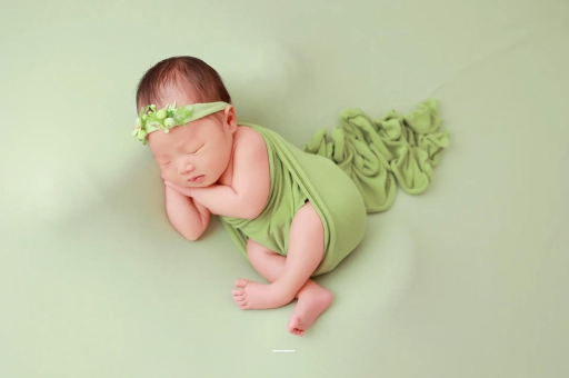 代怀包生男孩机构纠正宝宝偏头妙招 代怀包生男孩机构纠正宝宝偏头妙招